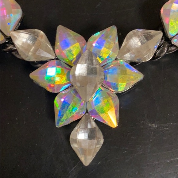 Necklace - Picture 2 of 2